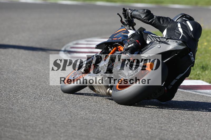 /54 19.09.2025 Speer Racing ADR/Gruppe gelb/33